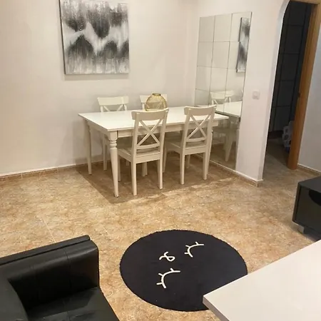 Piso Coqueto 2 Apartment