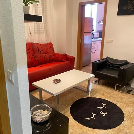 شقة Piso Coqueto 2 *
